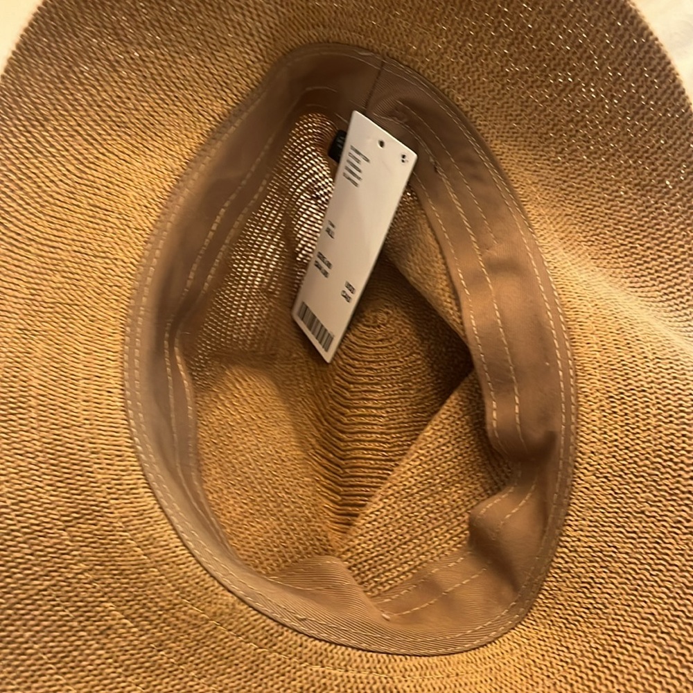 Hat - Picture 4 of 4
